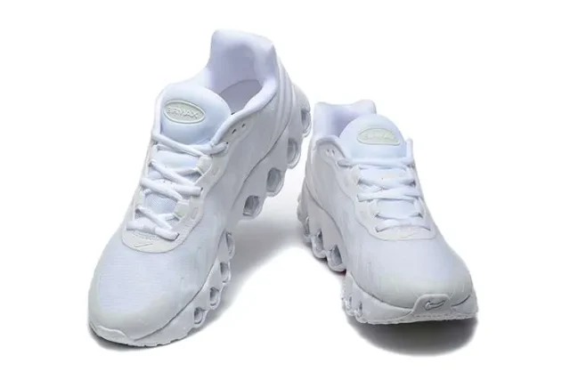 Air Max DN8