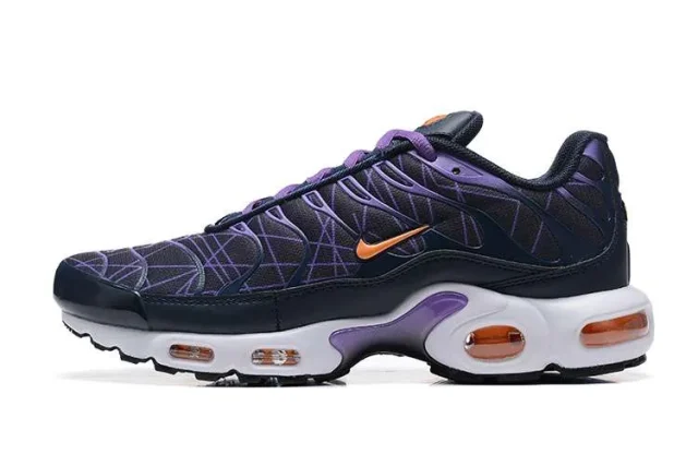 AIR MAX PLUS TN 'MATRIX'