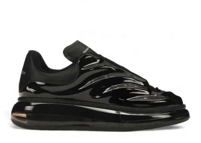 MCQUEEN OVERZIDE