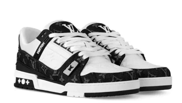 Louis Vuitton tráiner negra y blancas