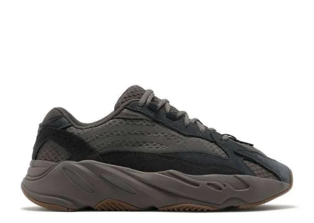 YEEZY BOOST 700 V2 'MAUVE'