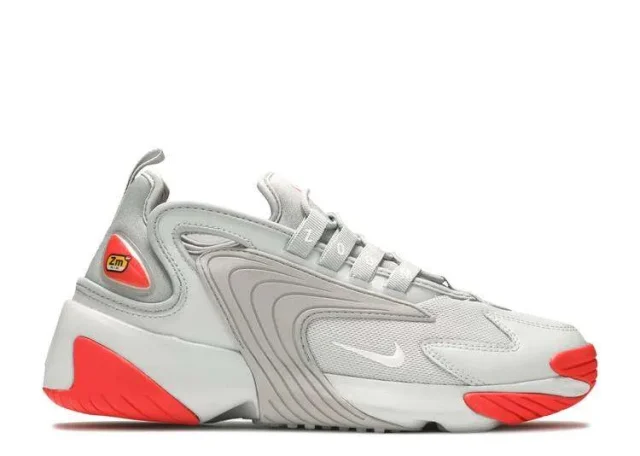 ZOOM 2K 'GREY TRACK RED'